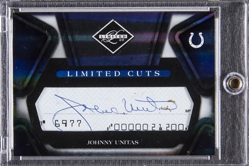 2009 Panini Limited Cuts #14 Johnny Unitas Signed Check Card (#05/10)